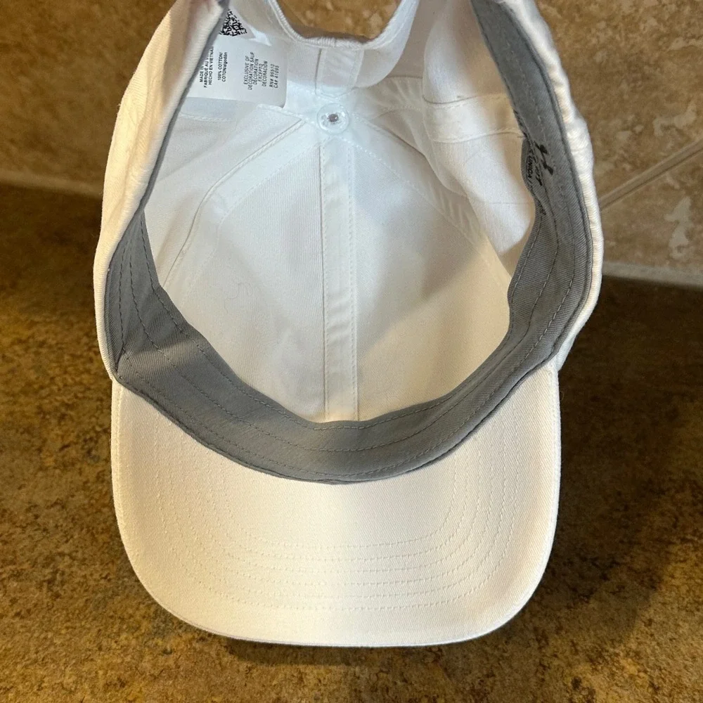Under Armour Women's Hat Adjustable Strapback‎ UA Free Fit White Casual Cap NEW